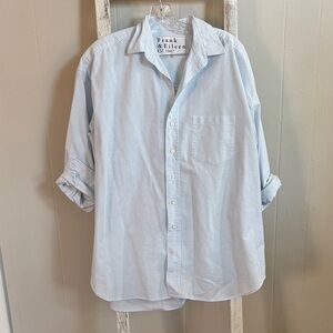 Frank & Eileen Light Blue Pinstripe Shirley Button-Up